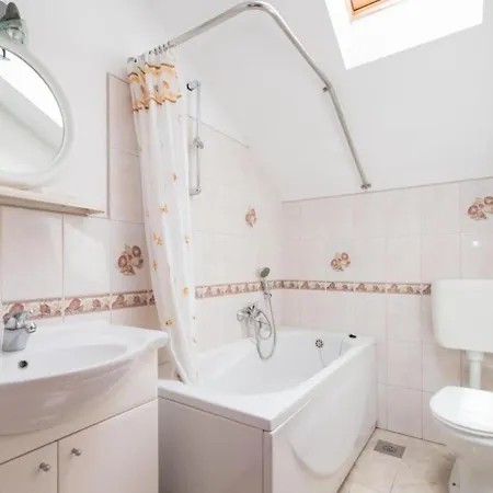 Ana & Bogdan - One Bedroom With Terrace And Sea View Апартаменты